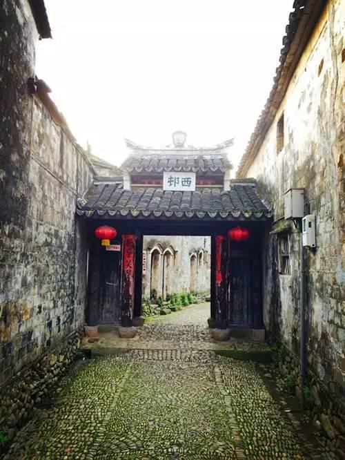 国内油价迎“三连降”，对哪些行业会有影响？